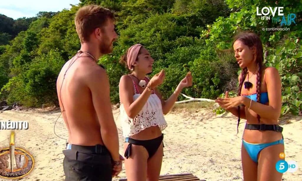 Así fue la tensa despedida entre Melyssa y Sandra en 'Supervivientes'