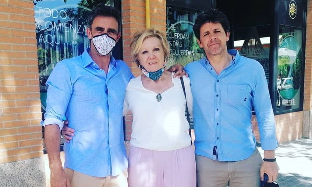 Los Caparrós al completo celebran el 80 cumpleaños de su matriarca