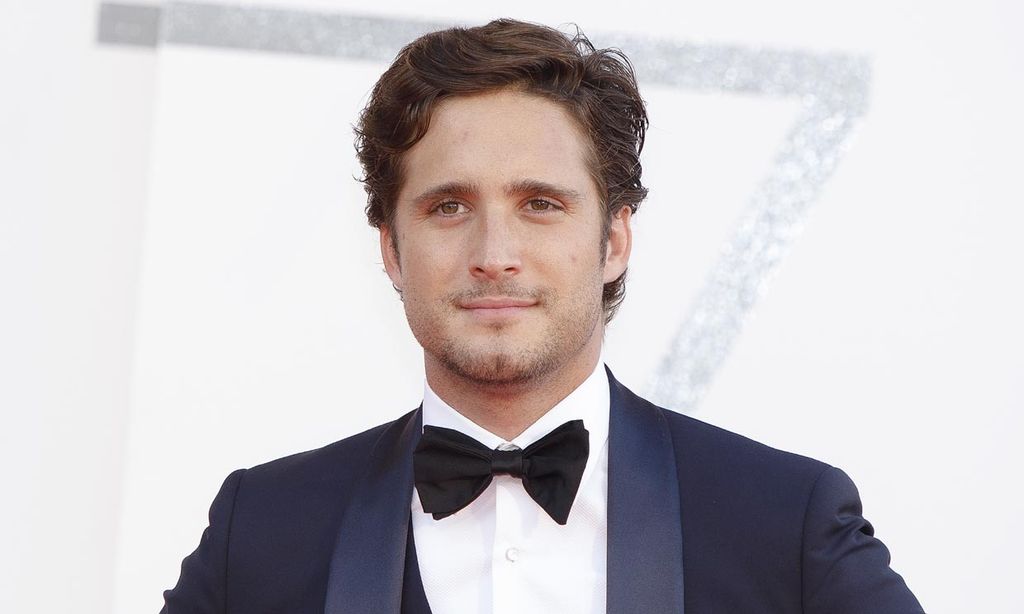 El actor Diego Boneta responde a las duras palabras de Michelle Salas sobre la serie de Luis Miguel