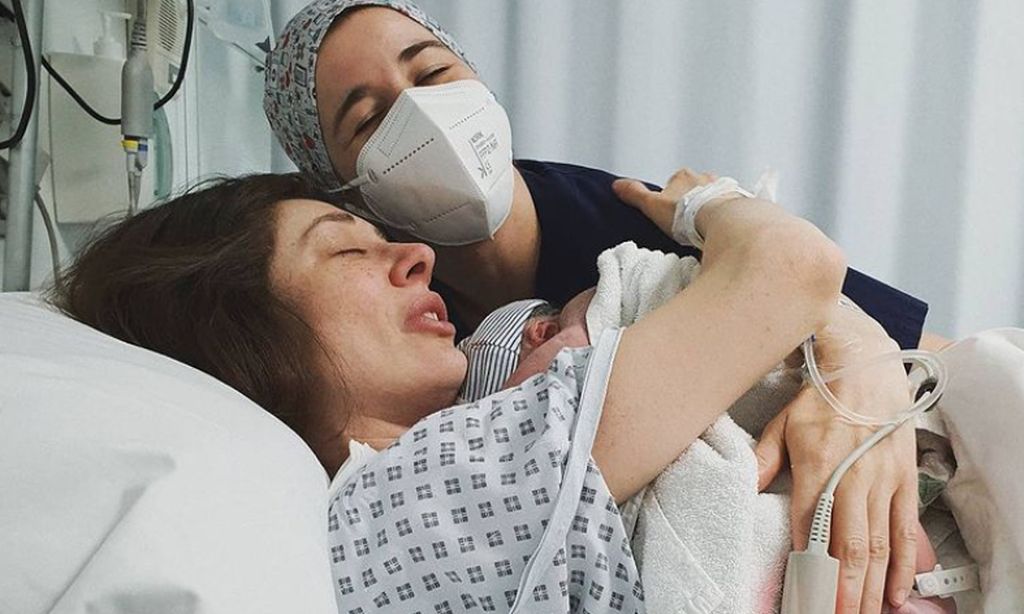 Natalia Ferviú comparte la primera imagen con su bebé recién nacido
