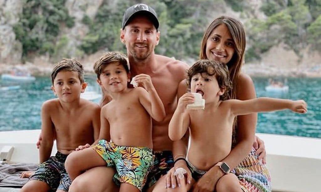 El futuro incierto y lleno de incógnitas de Leo Messi y su familia en medio de varias celebraciones