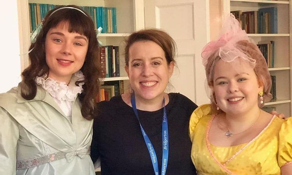 La tragedia golpea a Julia Quinn, creadora de 'Los Bridgerton': mueren su padre y hermana