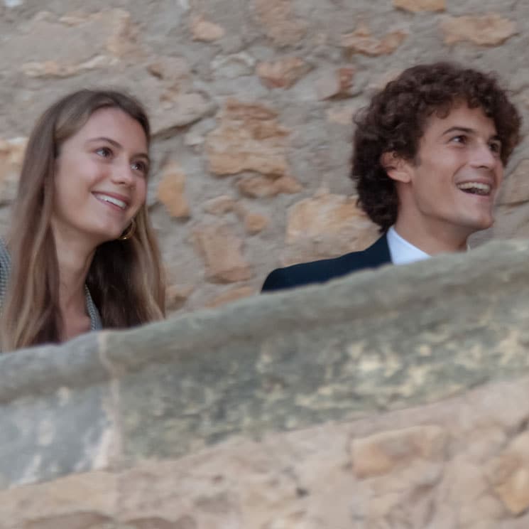 Martina Figo y su novio, Luis Osorio, de boda familiar en Tarragona