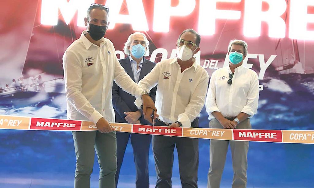 Queda inaugurada la Copa del Rey MAPFRE de vela en la que participará don Felipe