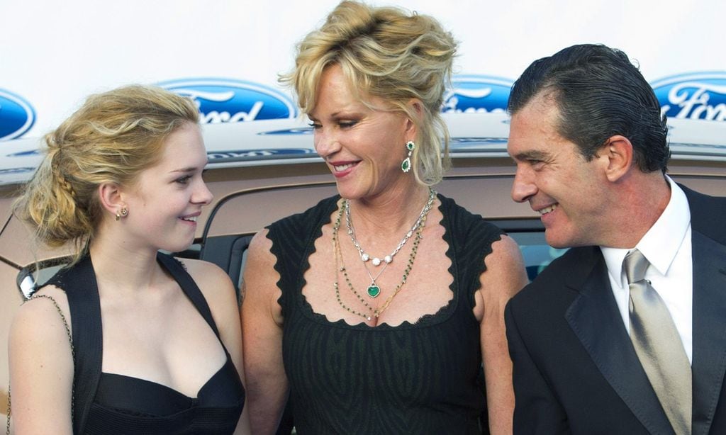 Antonio Banderas y Melanie Griffith con su hija Stella