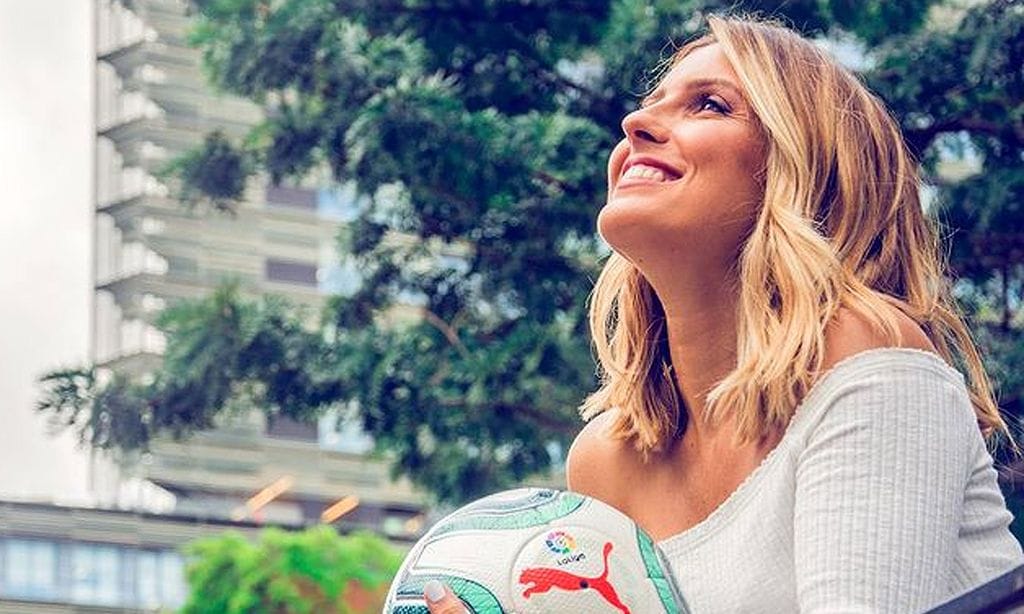Periodista, escritora y, sobre todo, pionera: conoce a Danae Boronat, uno de los rostros imprescindibles de La Liga