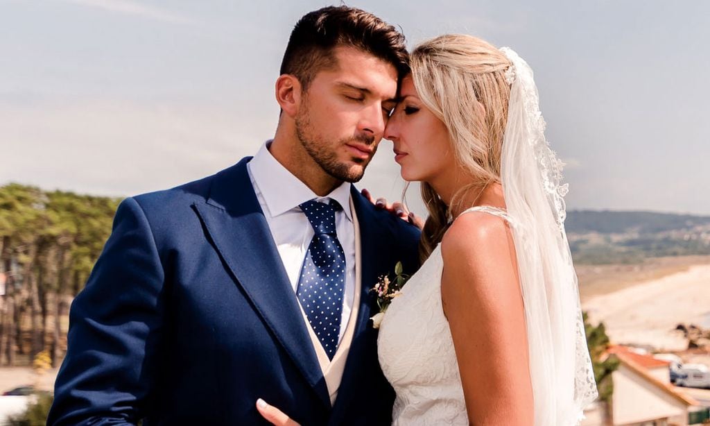 La romántica boda junto al mar de Cristian Toro y Susana Salmerón
