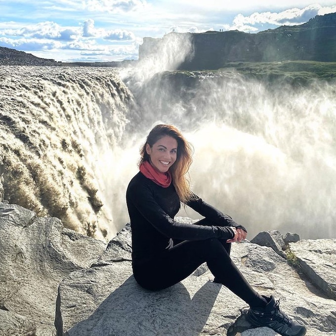 De la playa a los glaciares: Lara Álvarez desvela con quién se ha ido de viaje
