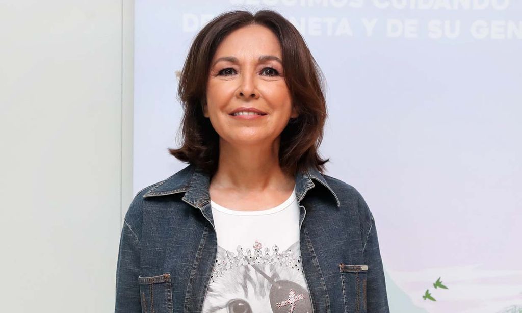 Isabel Gemio apoya a Rocío Carrasco: 'Es dueña de hacer lo que quiera con la memoria de su madre'