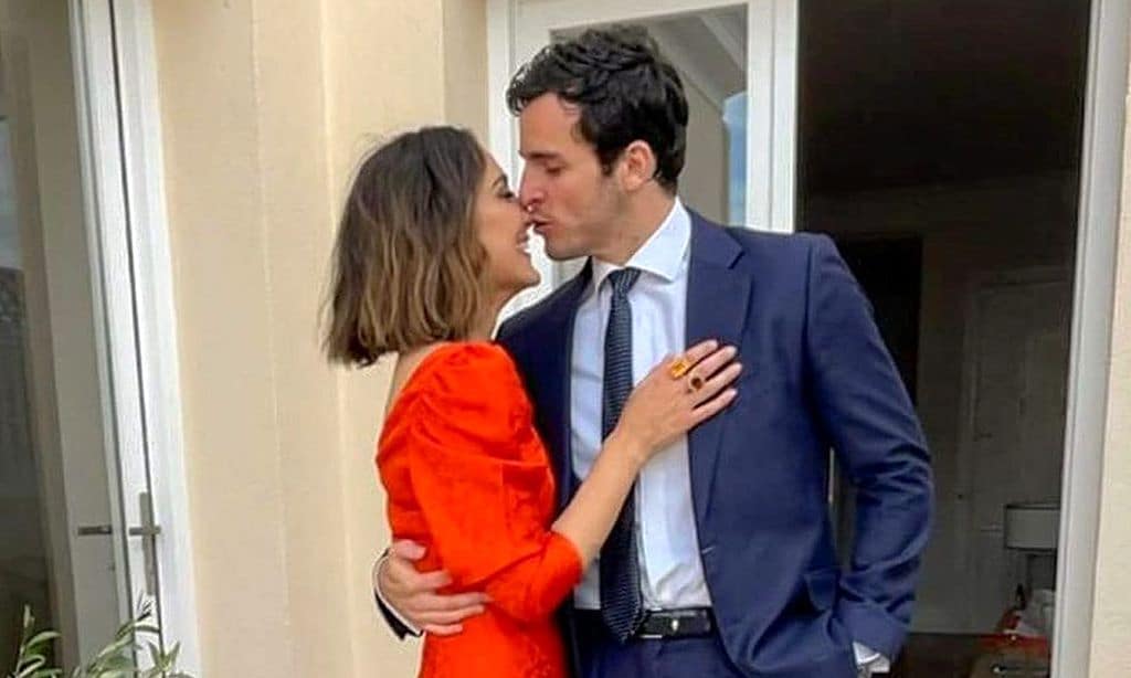 Tamara Falcó e Íñigo Onieva celebran su primer aniversario brindando y pidiendo un deseo