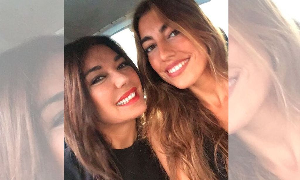 Raquel Revuelta y su hija