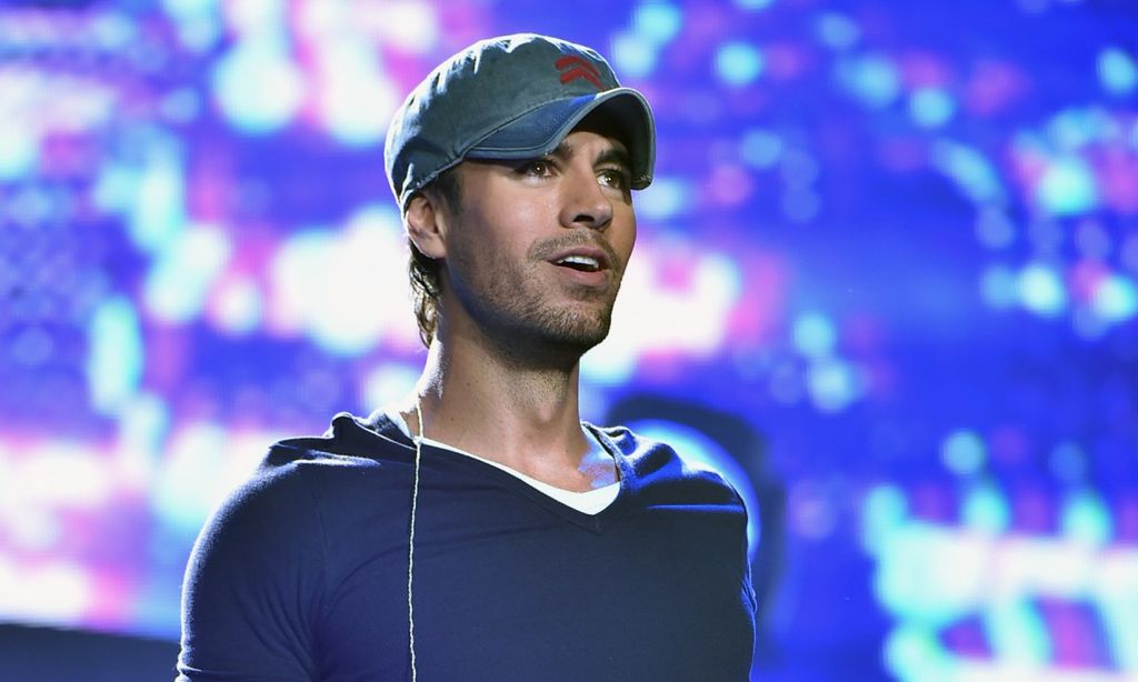 Enrique Iglesias se emociona al hablar de su abuela