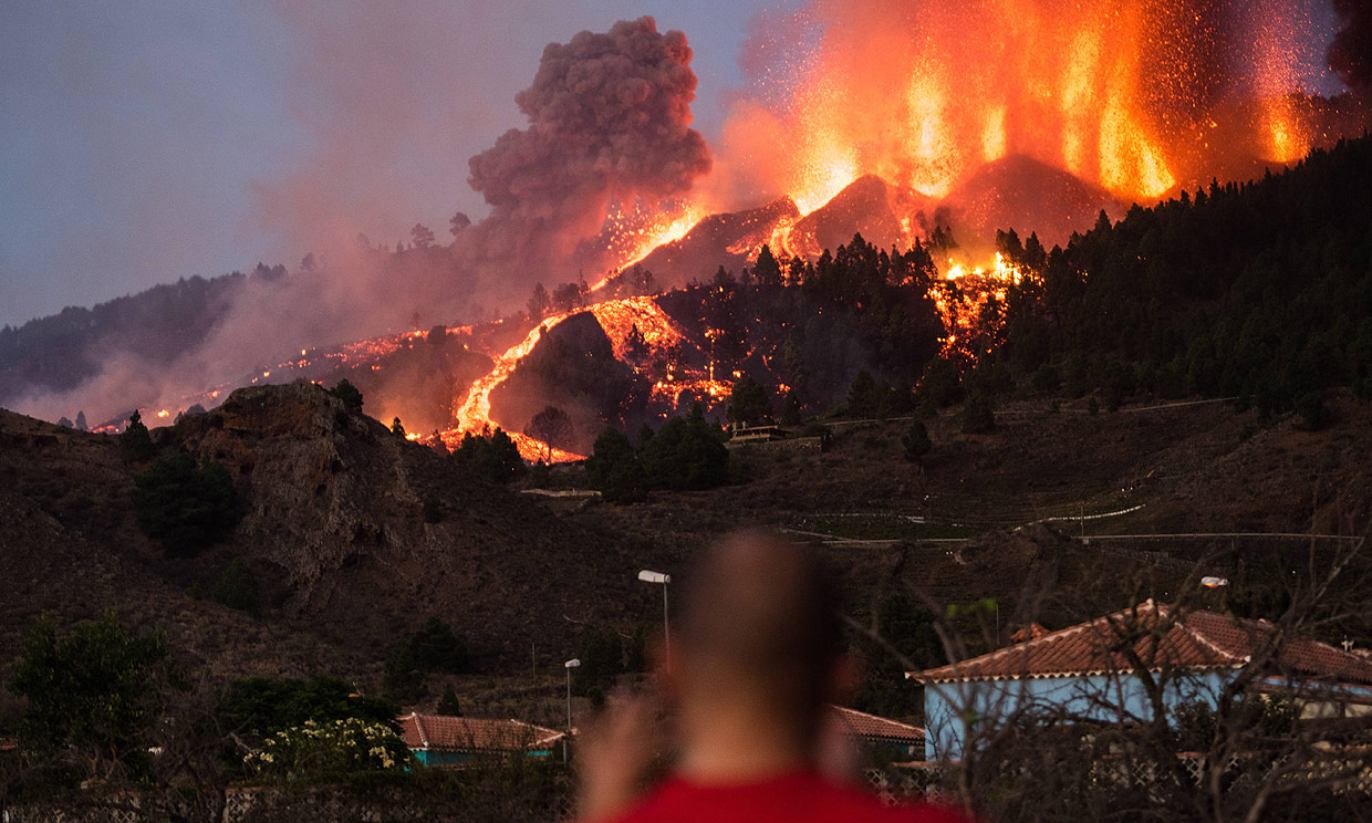 Las espectaculares imágenes de la erupción del volcán en La Palma