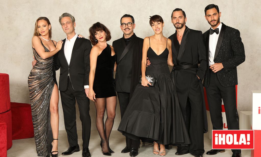 Ester Expósito y Alejandro Speitzer, juntos pero no revueltos en los Premios Platino