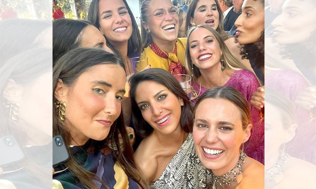 Las hermanas y amigas de Claudia Osborne muestran los detalles más curiosos de la fiesta postboda