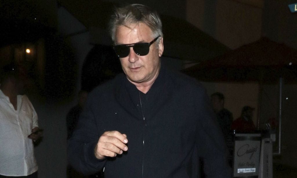 Primeras declaraciones de Alec Baldwin tras el trágico accidente por el que ha matado a su compañera Halyna Hutchins