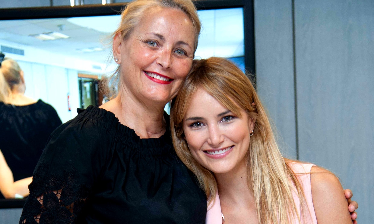 Alba Carrillo y su madre Lucía Pariente