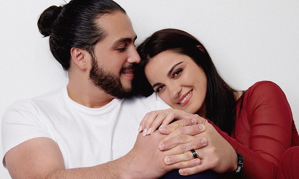 El nuevo amor de Maite Perroni (Rebelde), empañado por la polémica