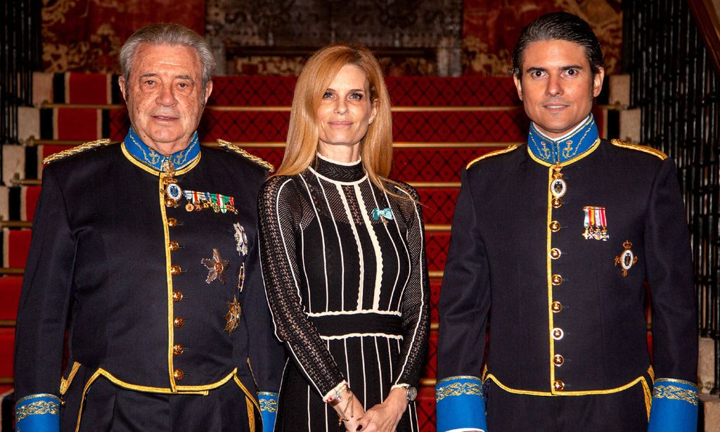 Las imágenes de Olivia de Borbón condecorada con la Gran Cruz del Real Cuerpo de la Nobleza del Principado de Asturias