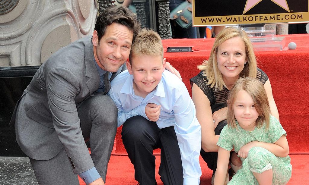 Casado, con 52 años y dos hijos adolescentes, así es Paul Rudd, el hombre más sexy del planeta