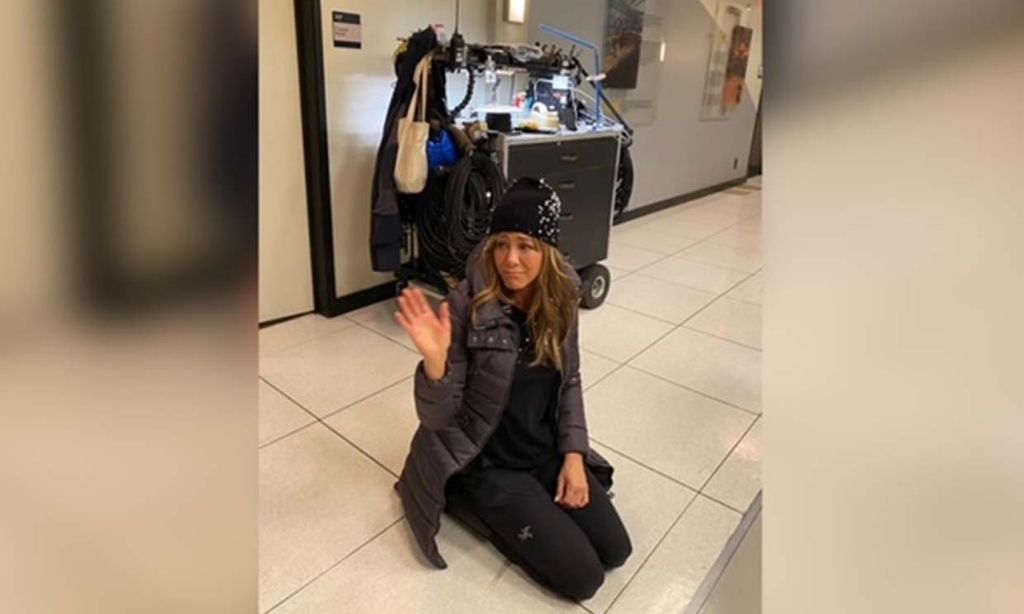 Jennifer Aniston celebra con estas emocionantes fotos el final de la emisión de su serie