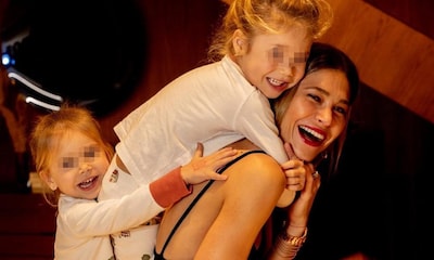 'Lo mejor de estos días prenavideños': Las preciosas imágenes de Carla Pereyra y Simeone con sus hijas