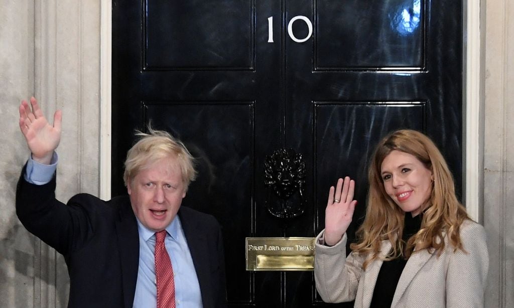 Boris Johnson y su mujer, Carrie Symonds, desvelan el nombre de su hija y la historia que hay detrás