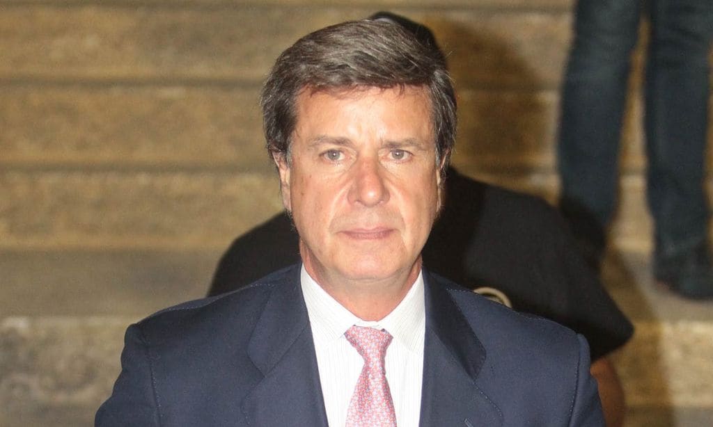 Cayetano Martínez de Irujo desvela si cenará o no con sus hermanos en el Palacio de Liria el día de Nochebuena