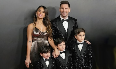 El inusual posado navideño de Leo Messi y Antonela Roccuzzo con sus tres hijos