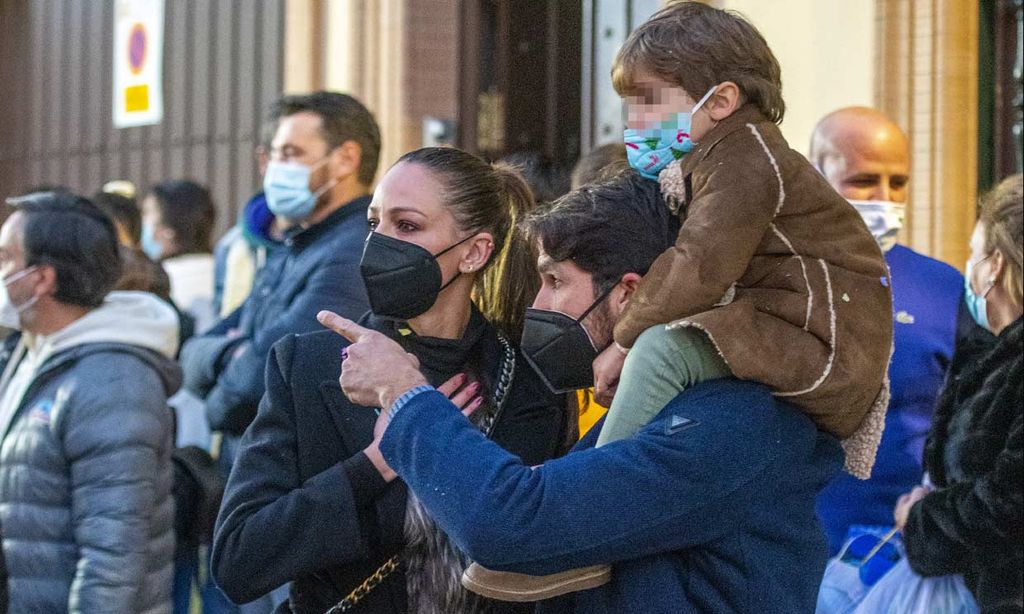 El hijo de Eva González y Cayetano Rivera, inesperado protagonista de la cabalgata de Reyes