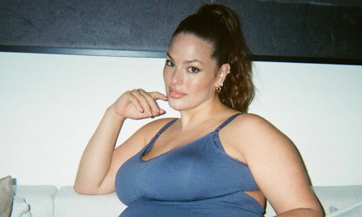 Ashley Graham Finally Gives Birth to Her Twins in a Home Birth