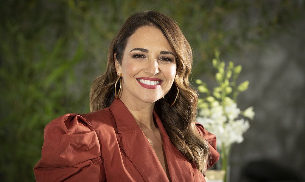 Paula Echevarría recrea una foto de su embarazo por el noveno cumplemés de su hijo