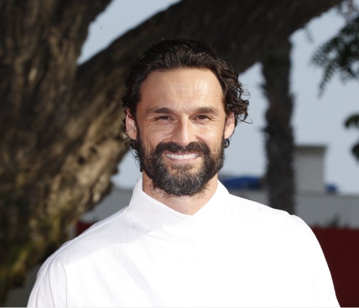 Iván Sánchez dará vida a Miguel Bosé 