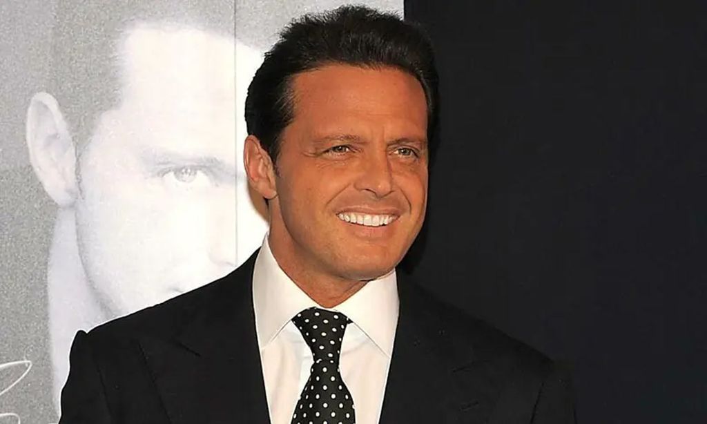 Luis Miguel, rejuvenecido y más delgado, despeja las dudas acerca de su salud y sus problemas financieros