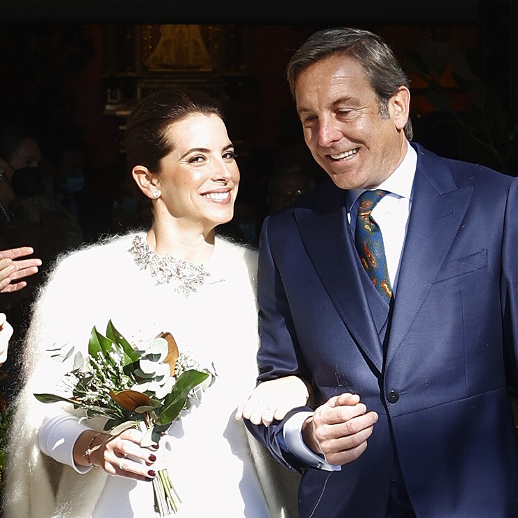 La romántica boda de Alejandra, hija de Rafael Ansón, con Ágatha Ruiz de la Prada y Juan Echanove entre los invitados