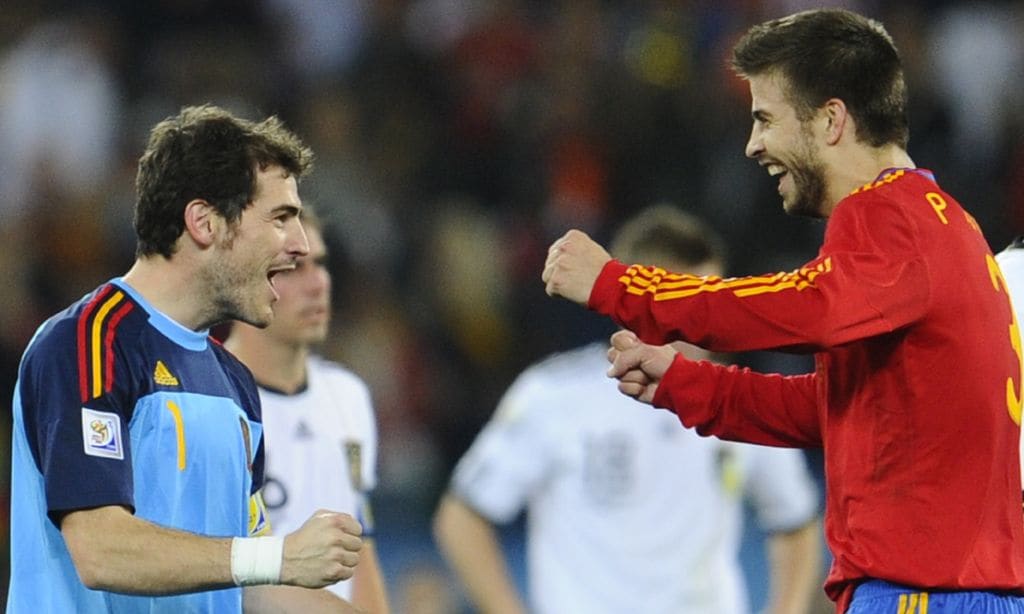 Iker Casillas y Gerard Pique