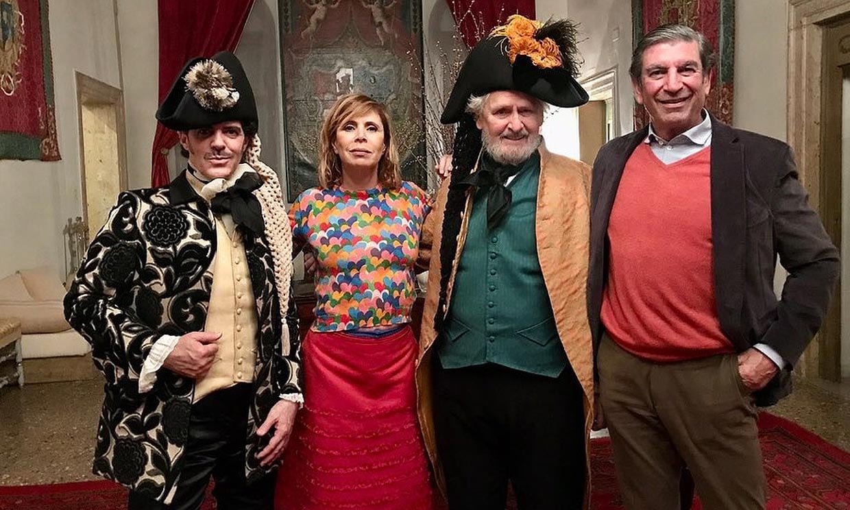 Ágatha Ruiz de la Prada disfruta del Carnaval de Venecia con su nueva pareja