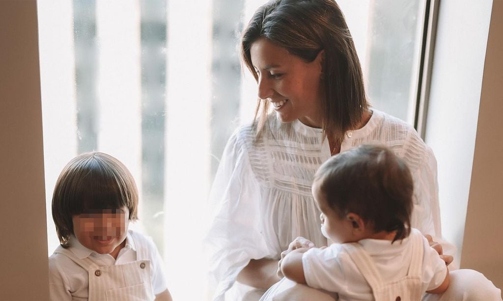 Ana Boyer con sus hijos, Miguel y Mateo