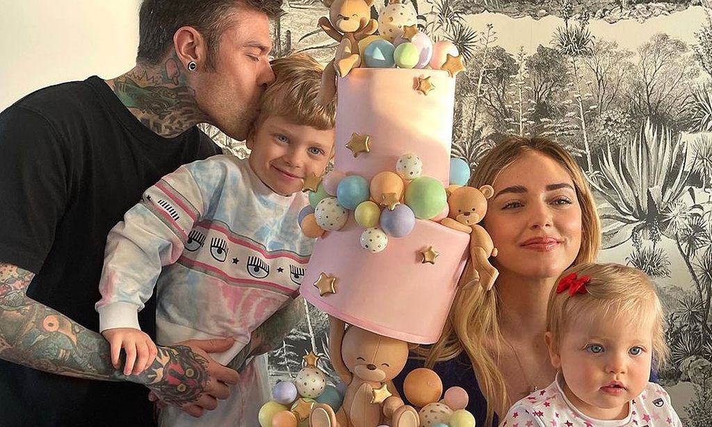 Chiara Ferragni y Fedez celebran el primer cumpleaños de su hija Vittoria en un momento duro para la familia
