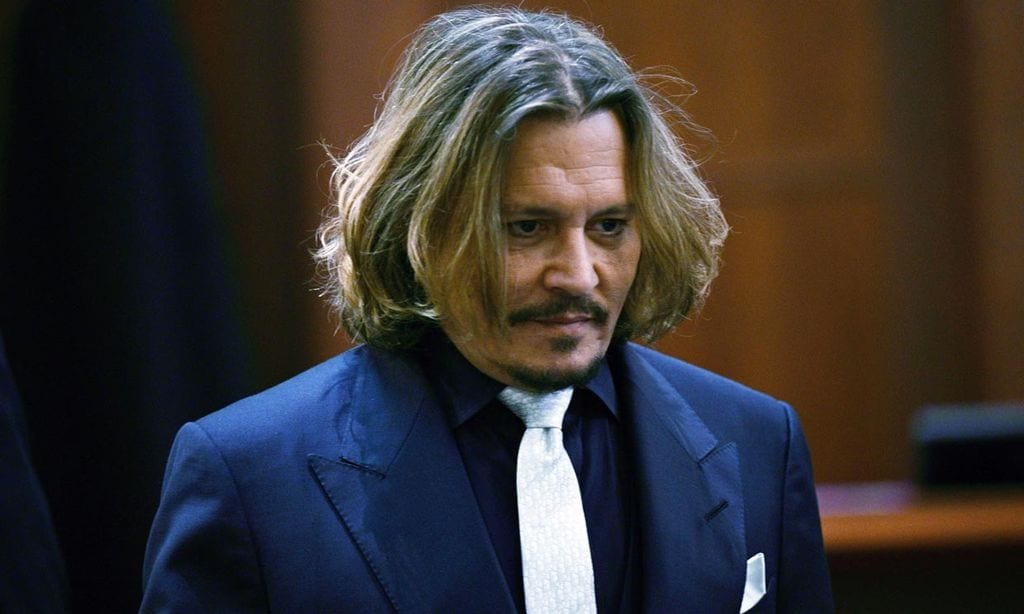 Johnny Depp escuchó con la cabeza baja el testimonio de su hermana en el juicio contra Amber Heard