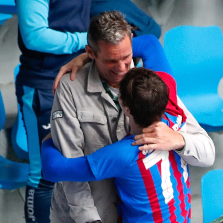 Iñaki Urdangarin, el mayor fan de su hijo Pablo al verlo proclamarse campeón de Liga con el Barça