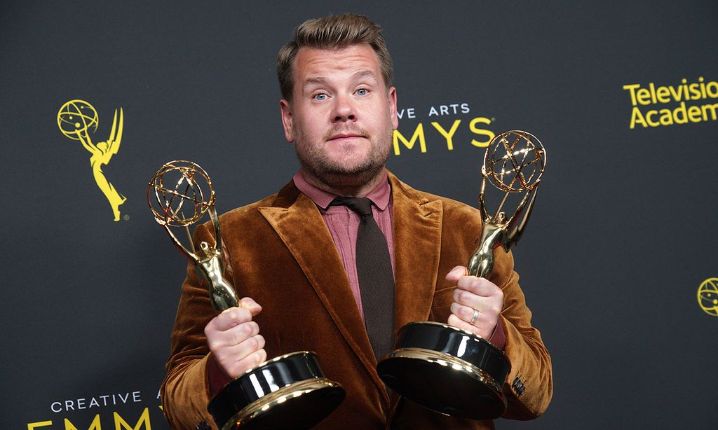 James Corden anuncia, emocionado, que abandona su programa después de ocho años