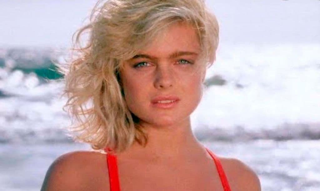 erika-eleniak-ig