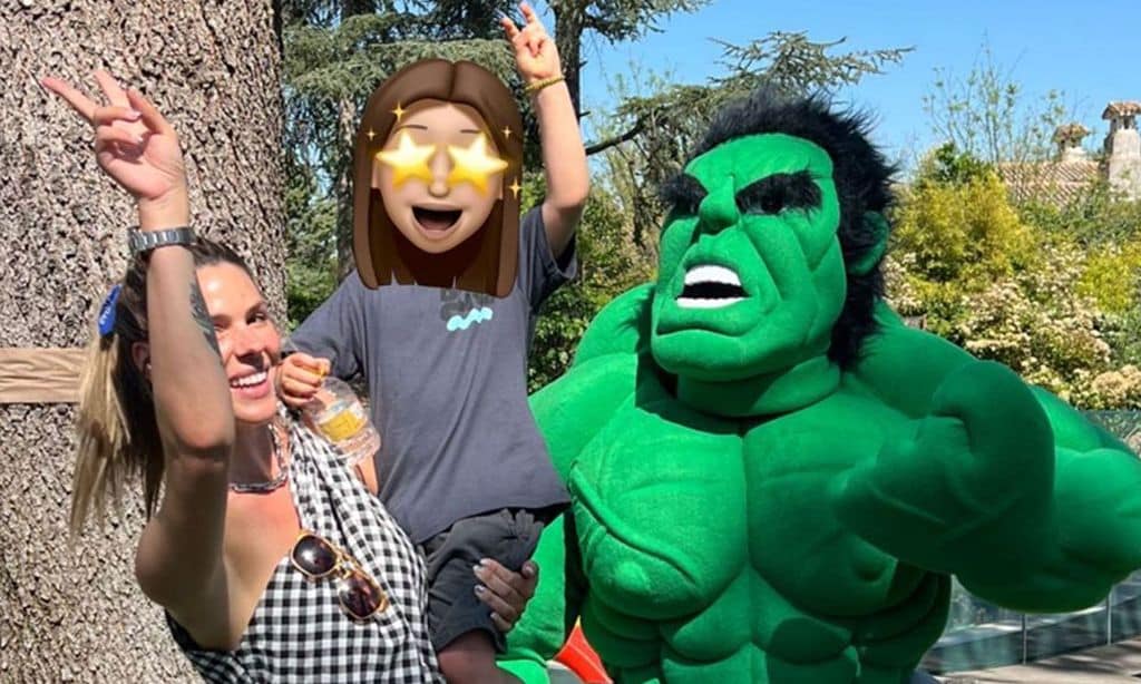 Laura M. Flores celebra el cumpleaños de su hijo Matías entre castillos hinchables y con el mismísimo Hulk