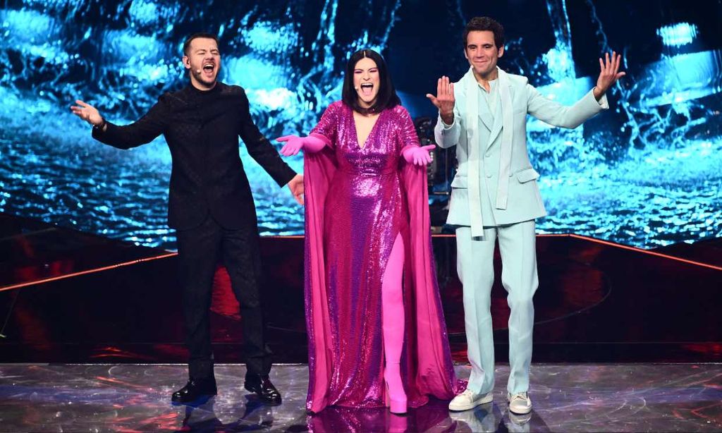 Alessandro Cattelan, Laura Pausini y Mika 