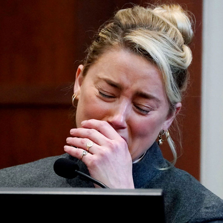 Amber Heard se vuelve a derrumbar en el juicio contra Johnny Depp al narrar otra de sus violentas peleas