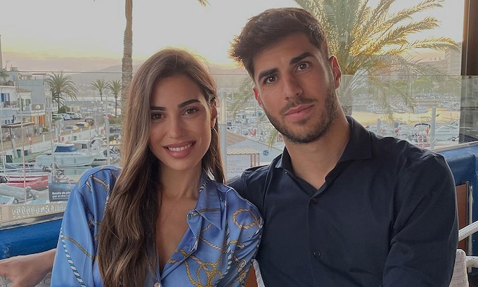 Marco Asensio y Sandra Garal se han comprometido