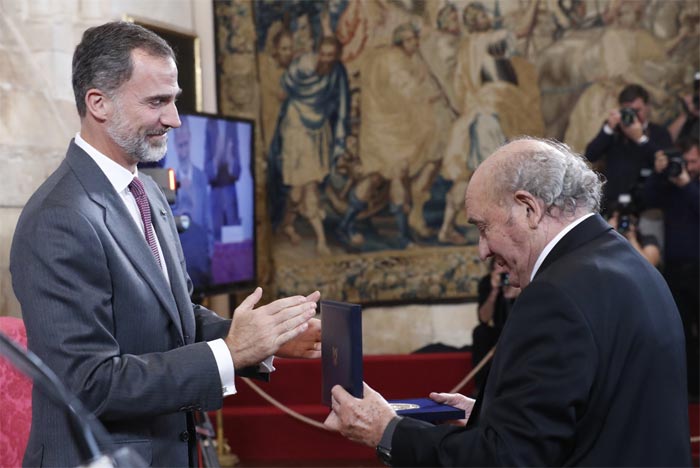 José Antolín recibió en 2016 de manos del rey Felipe VI el premio Reino de España a la Trayectoria Empresarial