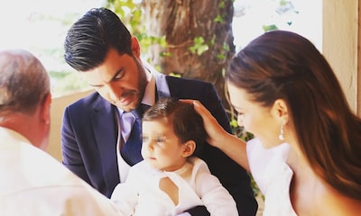 La 'inmensa felicidad' de Paula Echevarría y Miguel Torres en el bautizo de su hijo