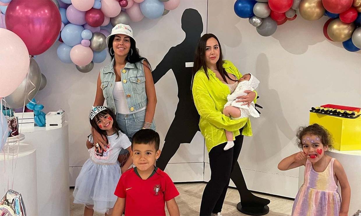 Deva, de seis meses, se une a la celebración de cumple de sus primos, Eva y Mateo, los hijos de Cristiano Ronaldo y Georgina Rodríguez